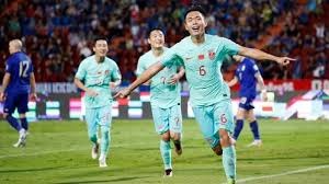 那不勒斯战胜AC米兰 重燃意甲冠军希望